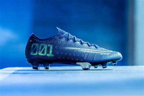 Nike Football Boots 